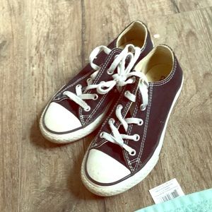 Kids converse